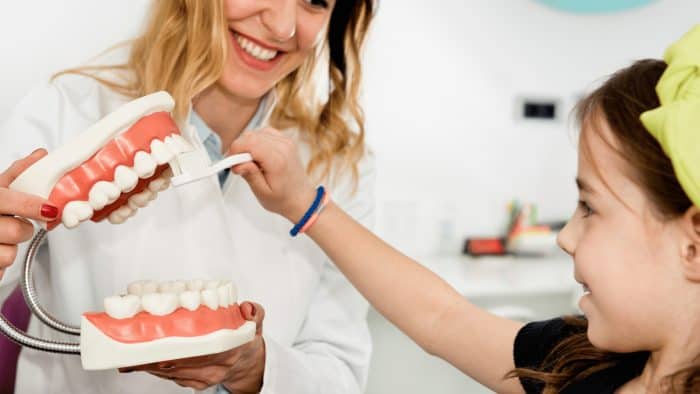 higienizacja zębów u dzieci pruszków